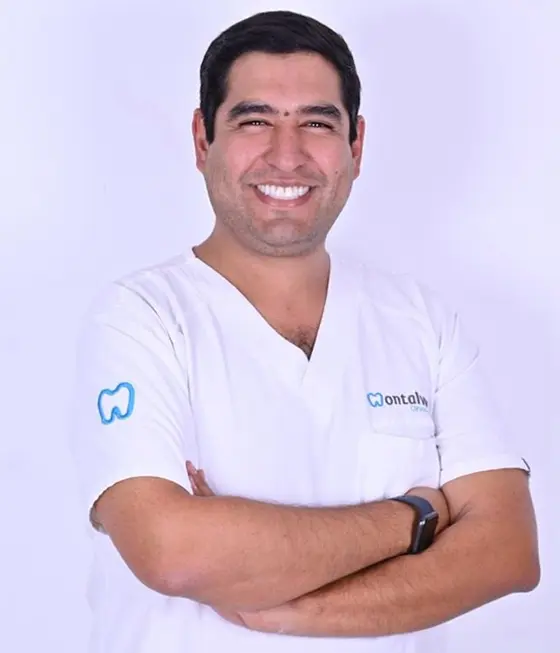Retrato de Dr. Daniel Montalván, docente del máster